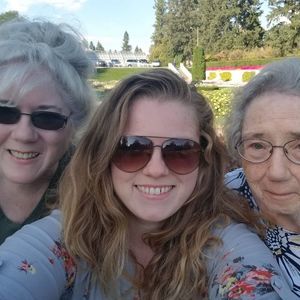 Meet your Posher, Kellie